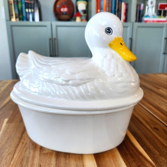 Other - Vintage Duck Casserole / Serving Dish, Cookie Jar, Food Storage, Kitchen Decor